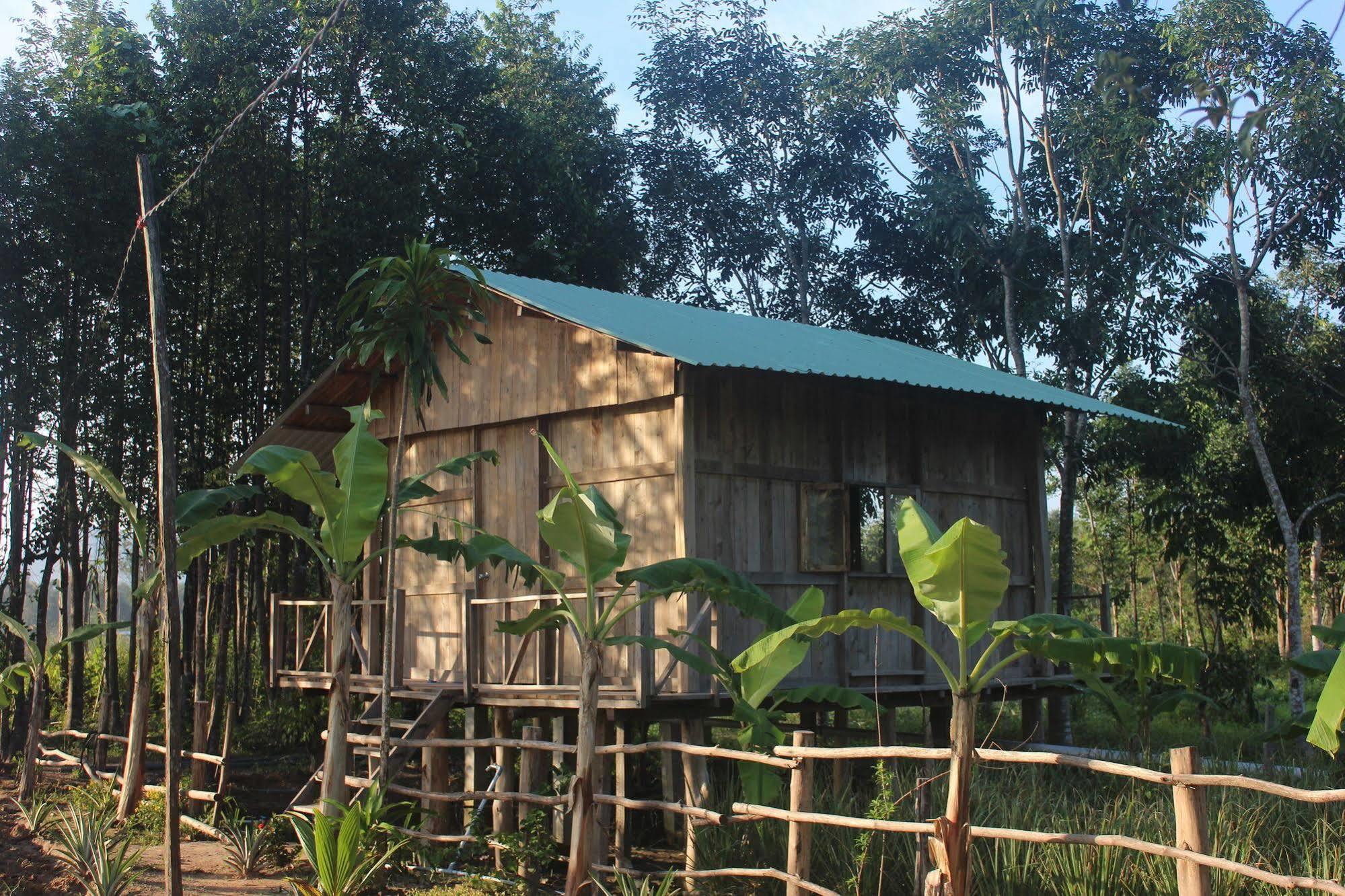 Hotel Pepper Farm Phú Quý Zewnętrze zdjęcie