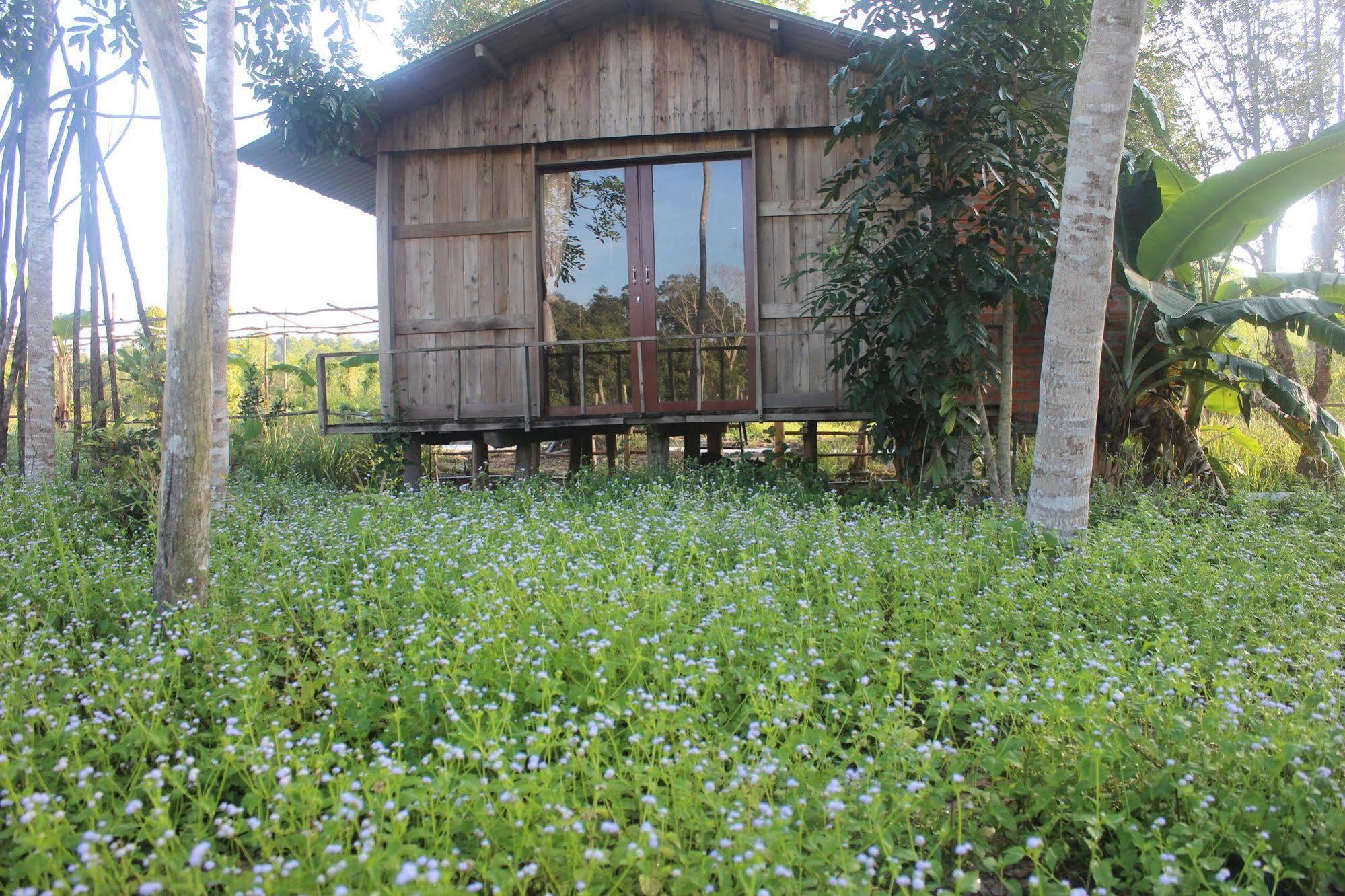 Hotel Pepper Farm Phú Quý Zewnętrze zdjęcie